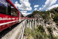 Graubünden mit dem Zug entdecken